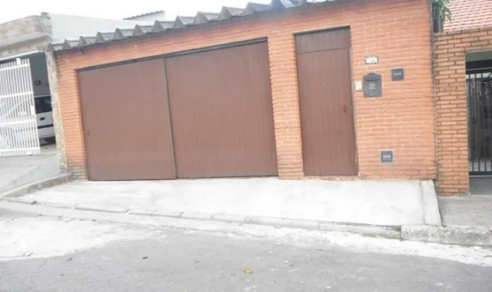 Casa, 3 quartos, 240 m² - Foto 2