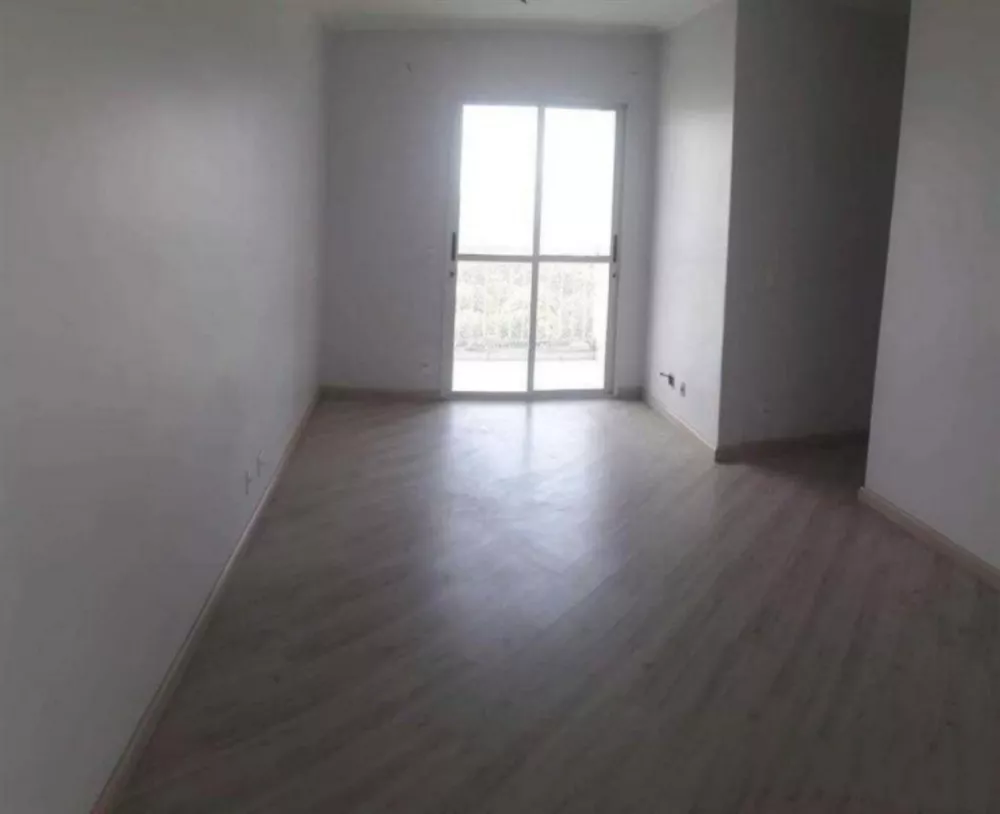 Apartamento à venda com 3 quartos, 65m² - Foto 2