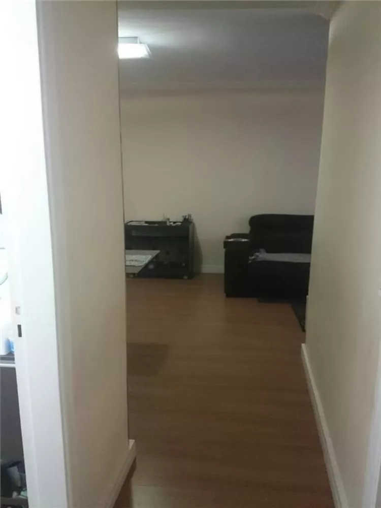 Apartamento à venda com 3 quartos, 64m² - Foto 2