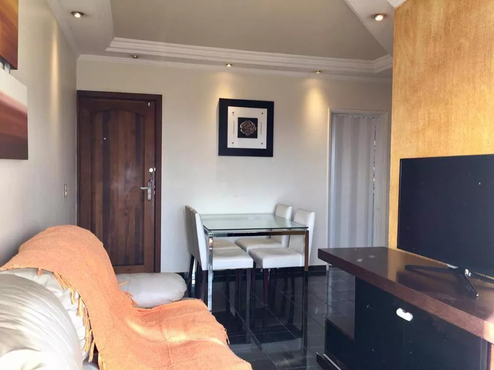 Apartamento à venda com 2 quartos, 63m² - Foto 12