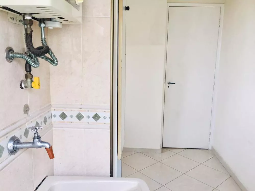 Apartamento à venda com 2 quartos, 63m² - Foto 19