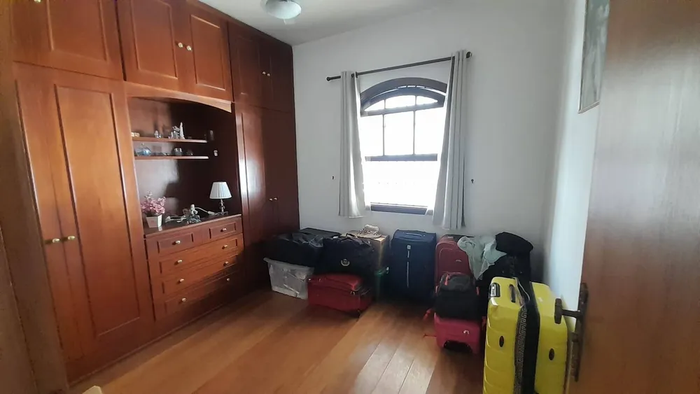 Casa, 2 quartos, 230 m² - Foto 1