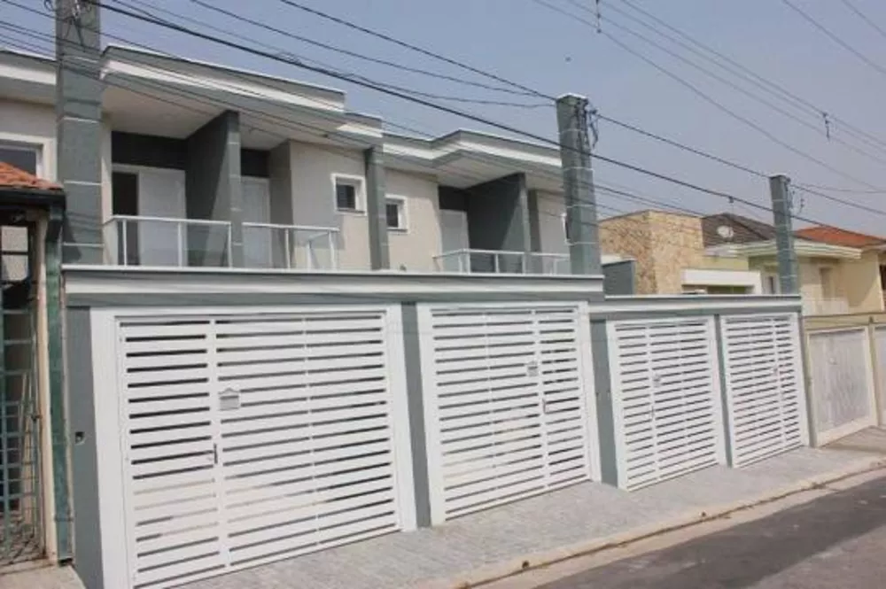 Sobrado à venda com 3 quartos, 128m² - Foto 1