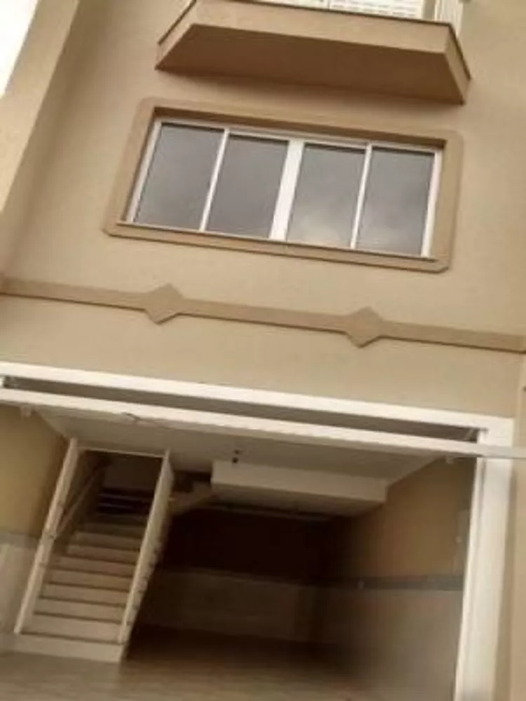 Sobrado à venda com 2 quartos, 104m² - Foto 2