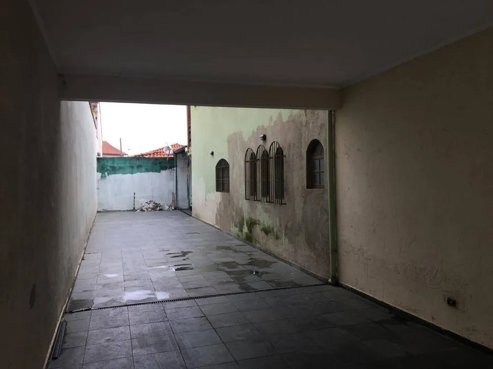 Casa, 4 quartos, 260 m² - Foto 1
