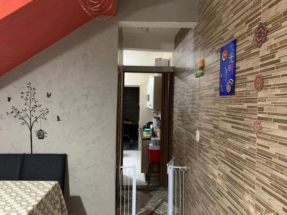 Casa, 3 quartos, 240 m² - Foto 1