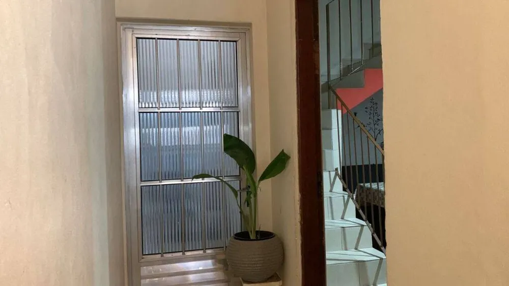 Casa, 3 quartos, 240 m² - Foto 4