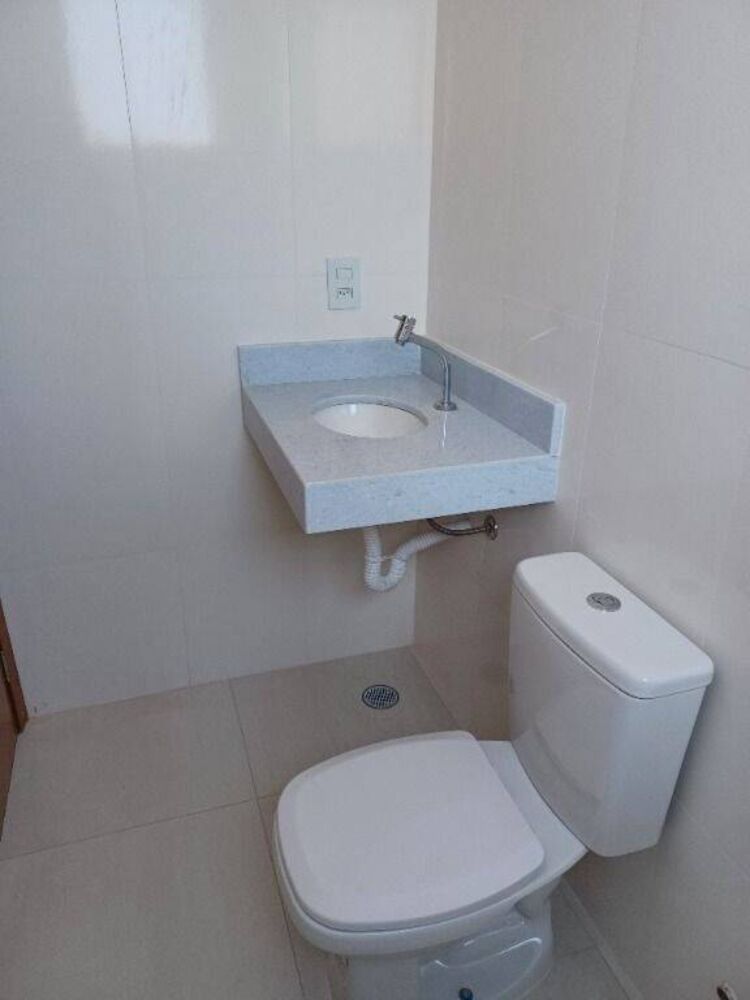 Sobrado à venda com 3 quartos, 120m² - Foto 3