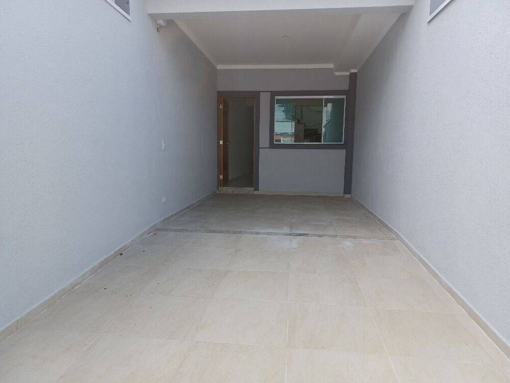 Sobrado à venda com 3 quartos, 120m² - Foto 1