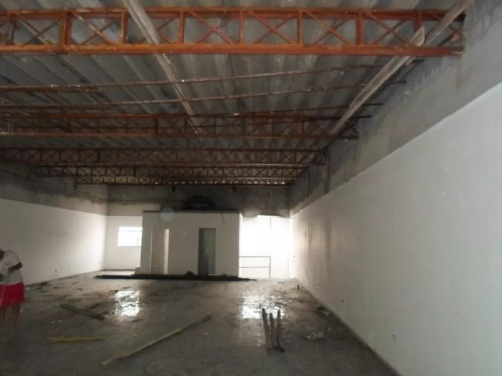 Prédio Inteiro para alugar, 700m² - Foto 6