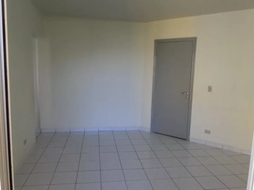 Apartamento à venda com 2 quartos, 62m² - Foto 9