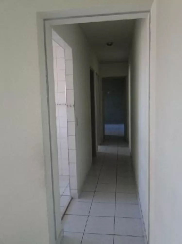 Apartamento à venda com 2 quartos, 62m² - Foto 12