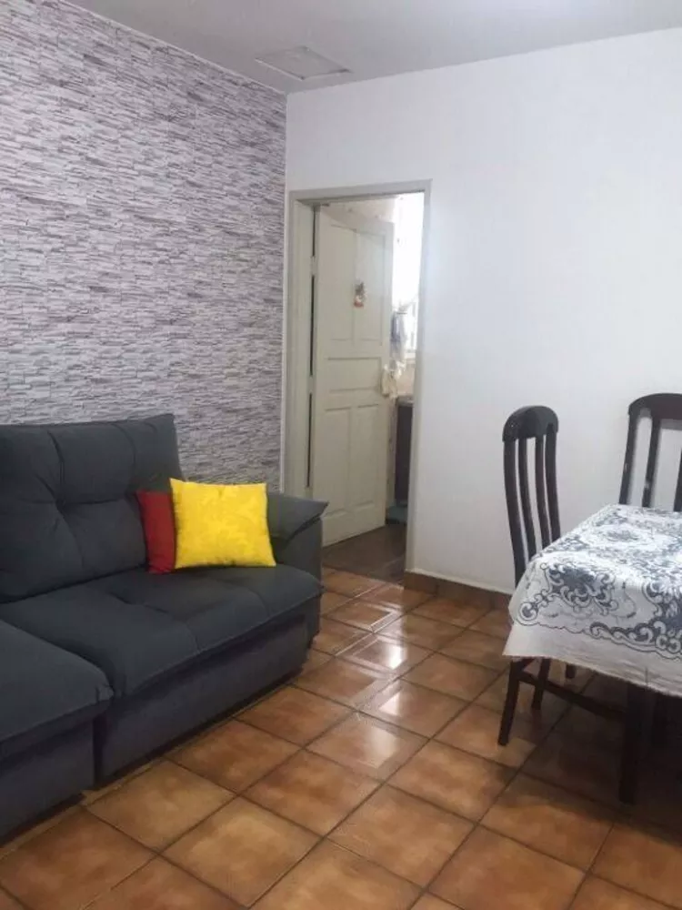 Sobrado à venda com 4 quartos, 300m² - Foto 2