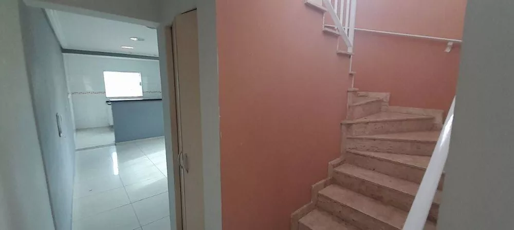 Casa à venda com 3 quartos, 250m² - Foto 19