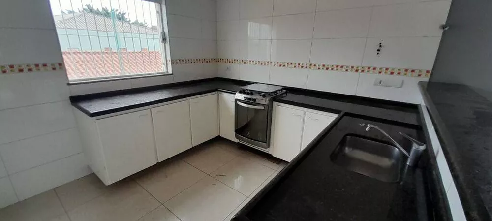 Casa à venda com 3 quartos, 250m² - Foto 16