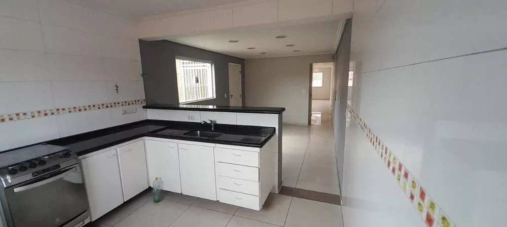 Casa à venda com 3 quartos, 250m² - Foto 15