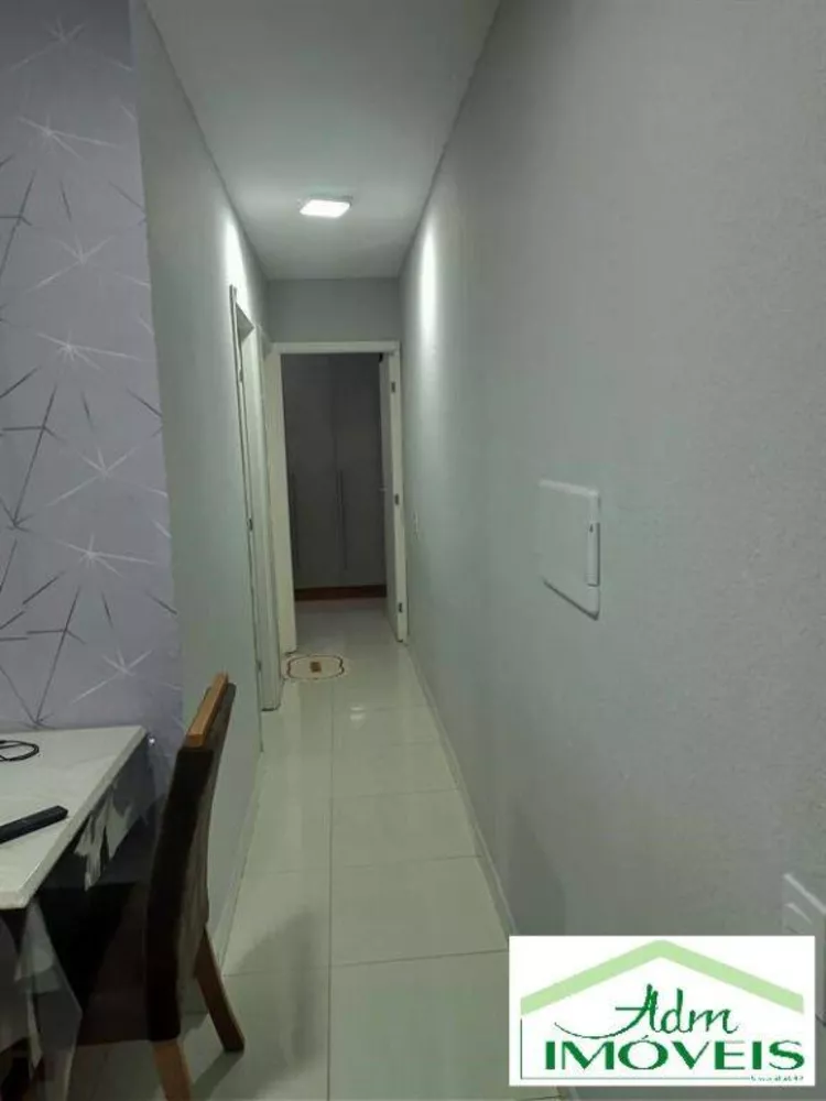 Apartamento à venda com 2 quartos, 41m² - Foto 3