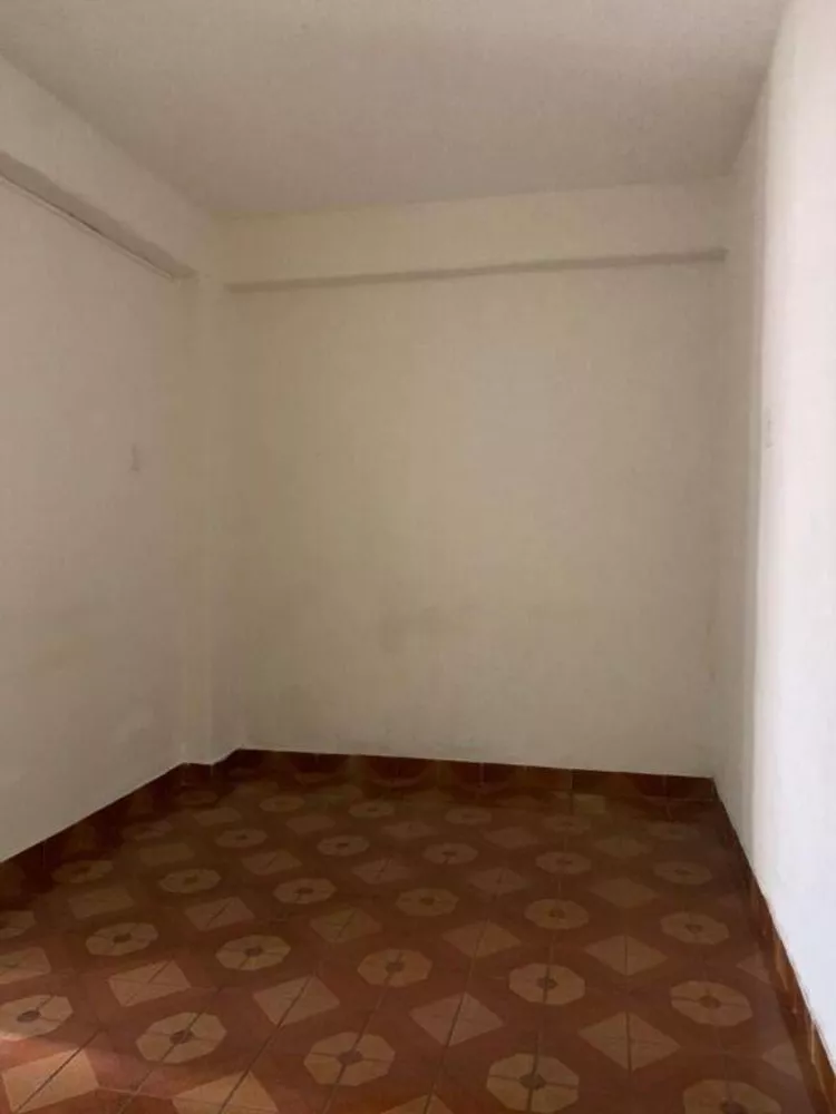 Casa para alugar com 1 quarto, 45m² - Foto 4