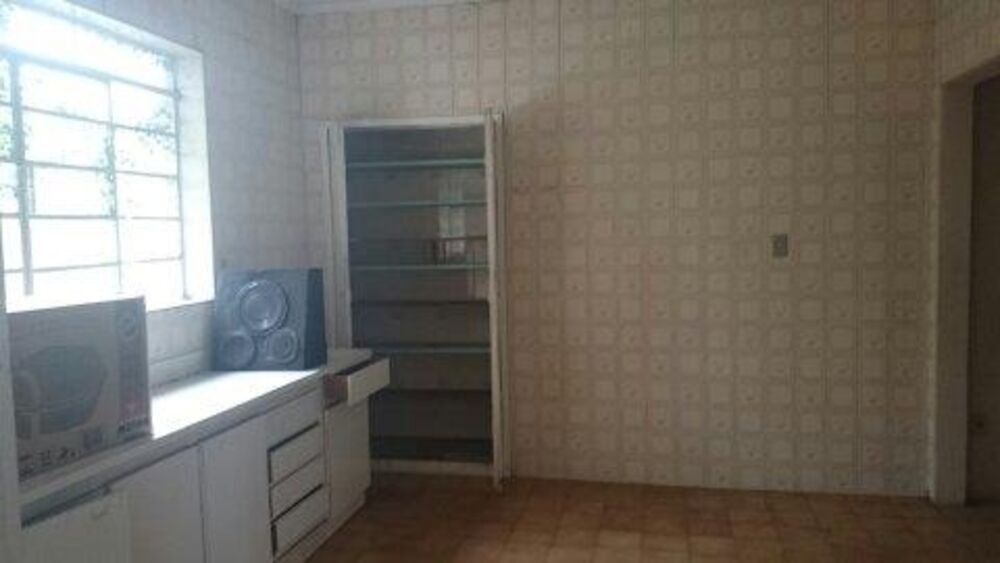 Casa à venda e aluguel com 3 quartos, 210m² - Foto 4