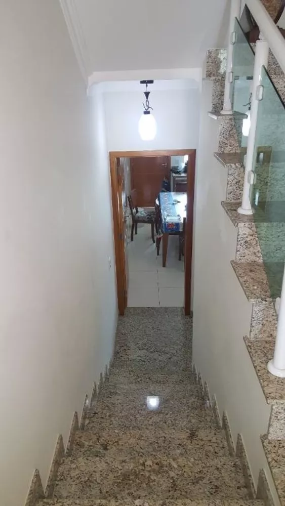 Sobrado à venda com 3 quartos, 220m² - Foto 5