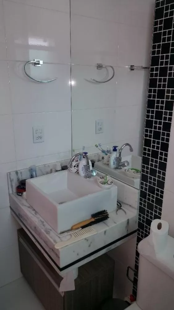 Sobrado à venda com 3 quartos, 220m² - Foto 17