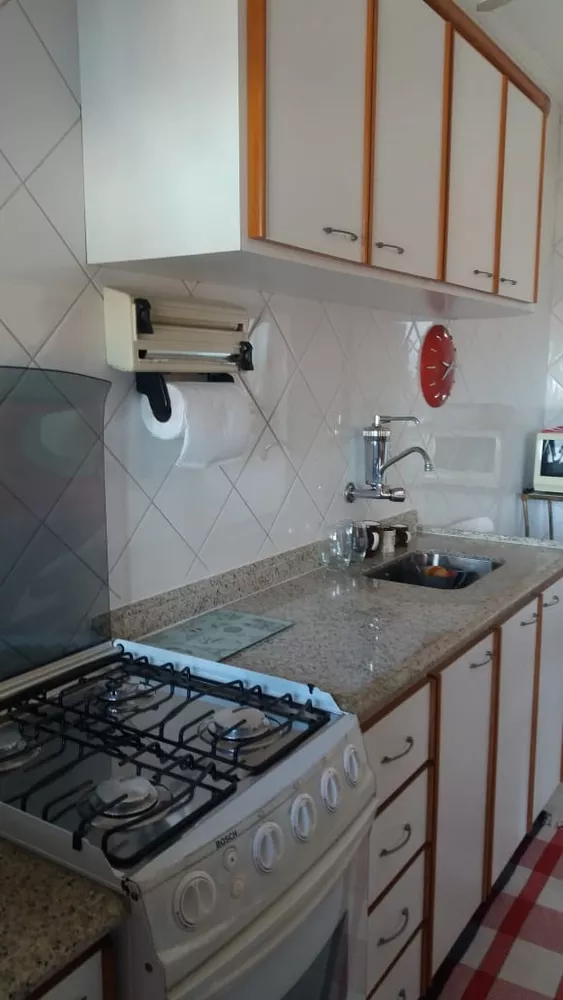 Apartamento à venda com 2 quartos, 68m² - Foto 2