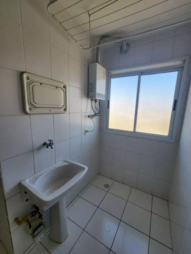 Apartamento à venda com 2 quartos, 48m² - Foto 4