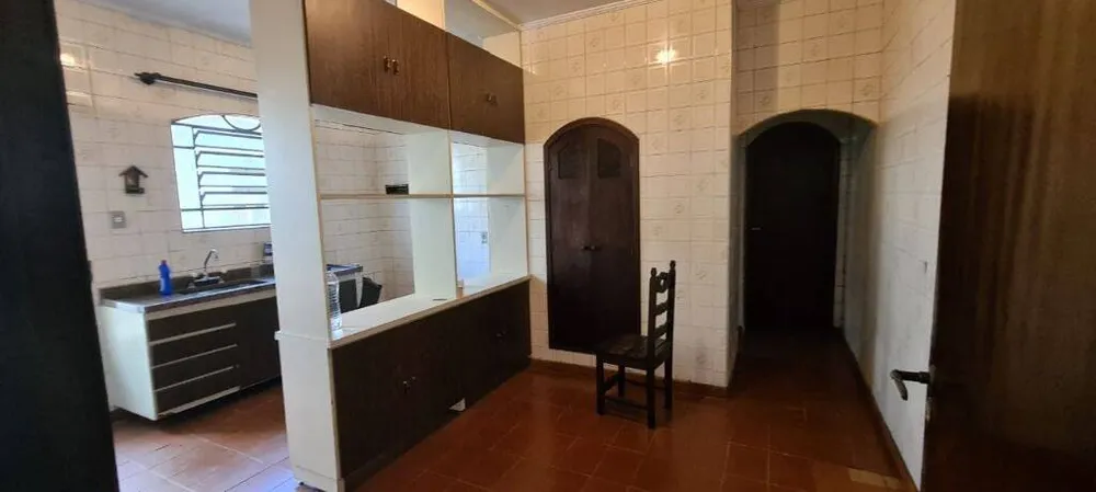 Casa, 3 quartos, 220 m² - Foto 2