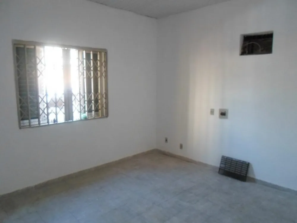 Casa, 5 quartos, 230 m² - Foto 3