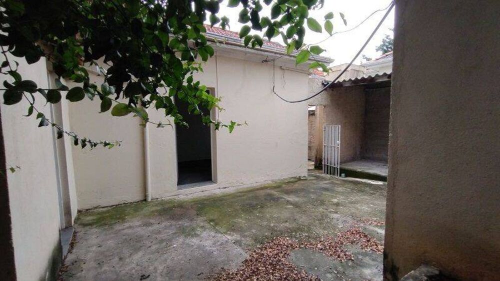 Casa para alugar com 5 quartos, 200m² - Foto 4