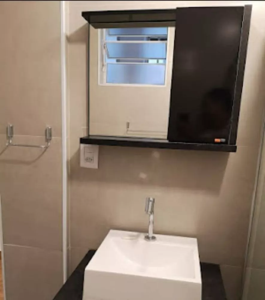 Apartamento para alugar com 2 quartos, 70m² - Foto 4