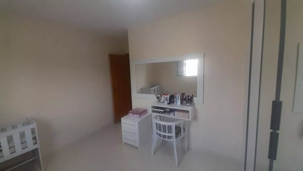 Casa à venda com 3 quartos, 150m² - Foto 4