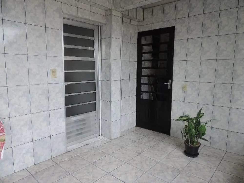 Casa, 3 quartos, 250 m² - Foto 1