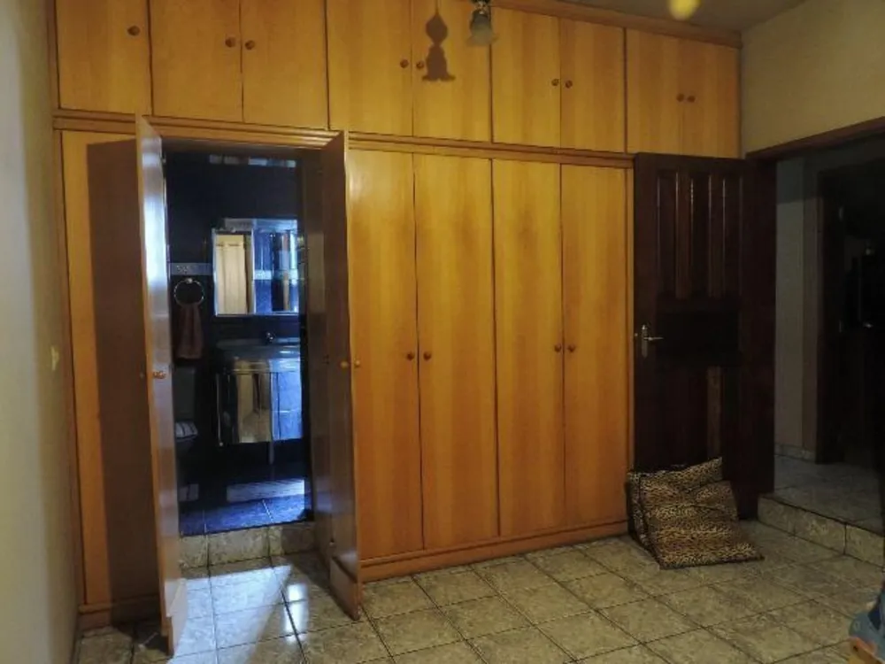 Casa, 3 quartos, 250 m² - Foto 4