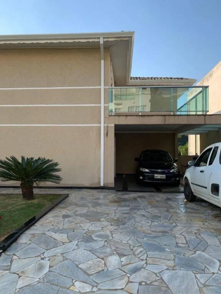 Casa, 5 quartos, 400 m² - Foto 1