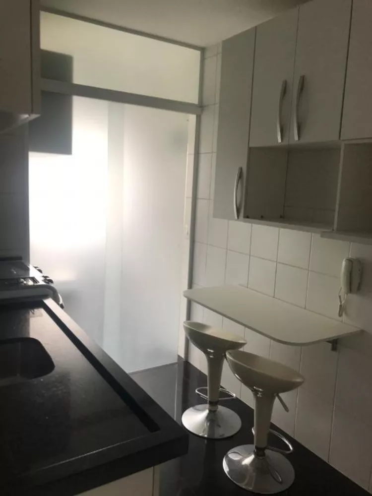 Apartamento à venda com 2 quartos, 55m² - Foto 2