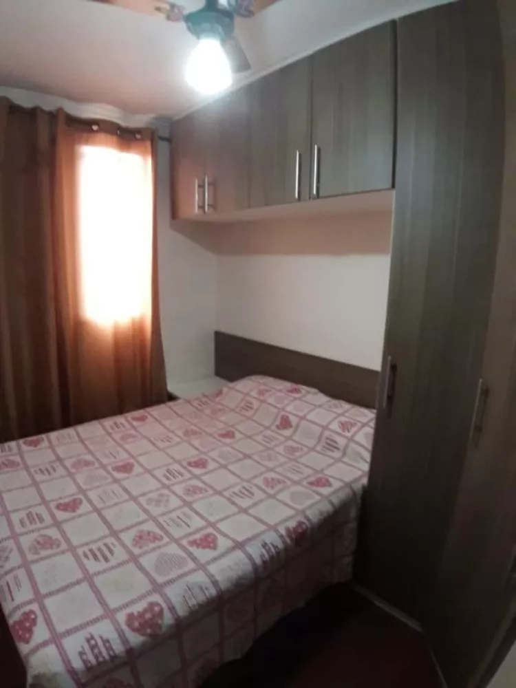 Apartamento à venda com 2 quartos, 50m² - Foto 2