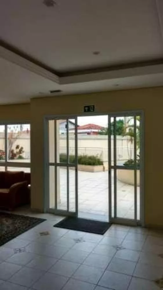 Apartamento à venda com 2 quartos, 70m² - Foto 9