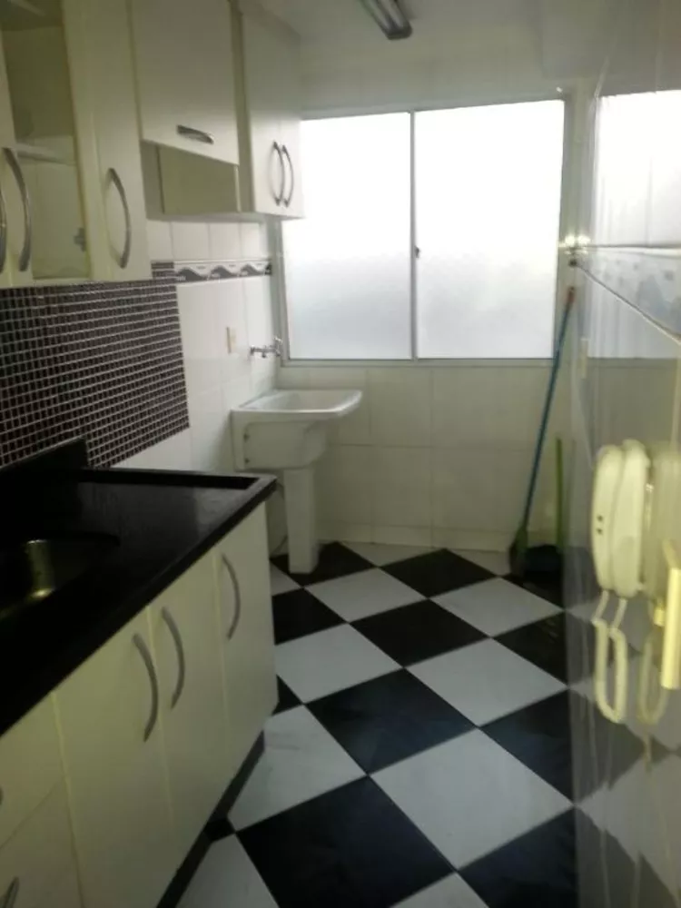 Apartamento à venda com 3 quartos, 58m² - Foto 1