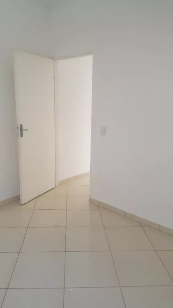 Sobrado à venda com 2 quartos, 90m² - Foto 3