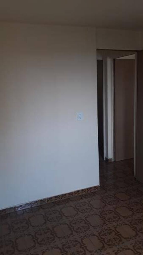 Apartamento à venda com 2 quartos, 51m² - Foto 4