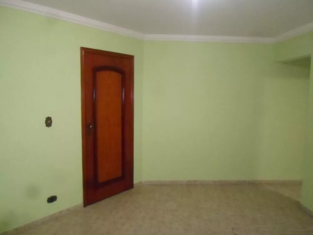 Apartamento à venda com 2 quartos, 62m² - Foto 11