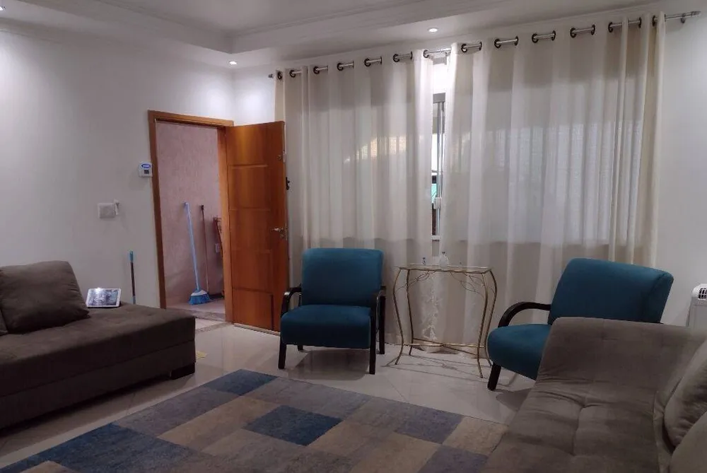 Casa, 3 quartos, 195 m² - Foto 1