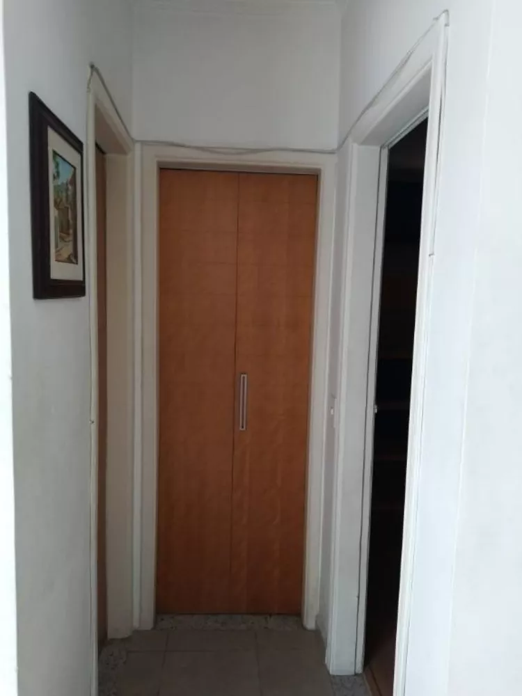 Apartamento à venda com 2 quartos, 58m² - Foto 2