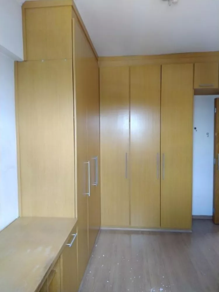 Apartamento à venda com 2 quartos, 58m² - Foto 3