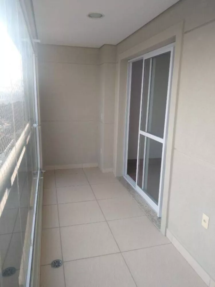 Apartamento à venda com 3 quartos, 72m² - Foto 1