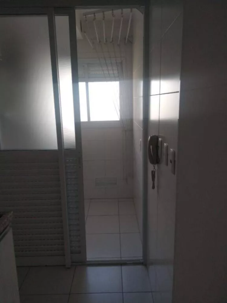 Apartamento à venda com 3 quartos, 72m² - Foto 3