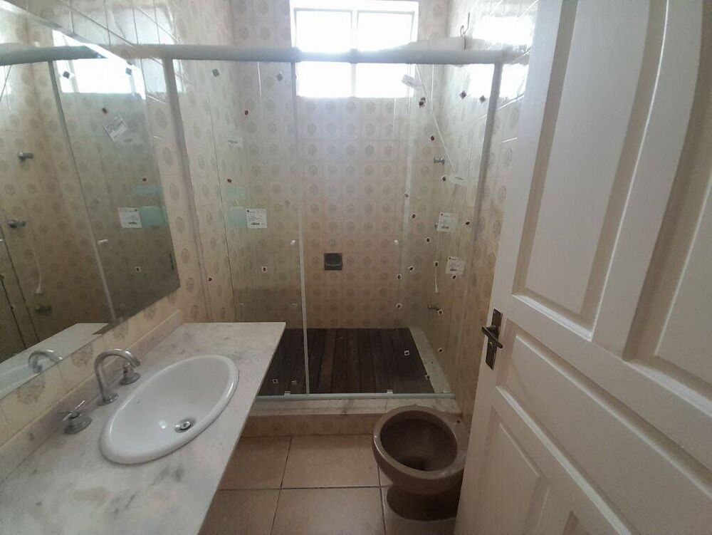 Casa para alugar com 3 quartos, 280m² - Foto 7