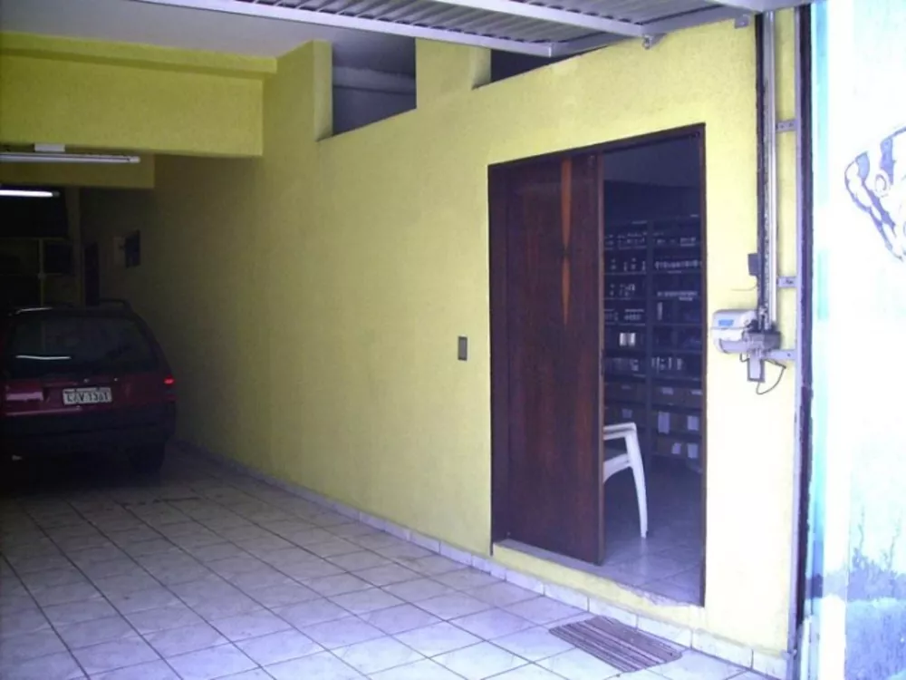 Sobrado à venda e aluguel com 3 quartos, 438m² - Foto 11