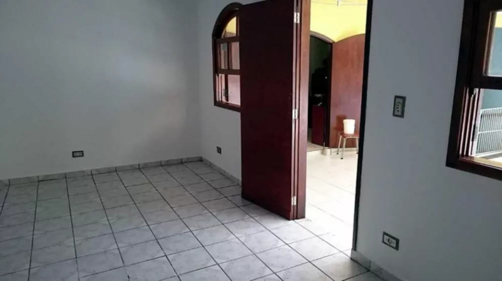 Sobrado à venda e aluguel com 3 quartos, 438m² - Foto 22